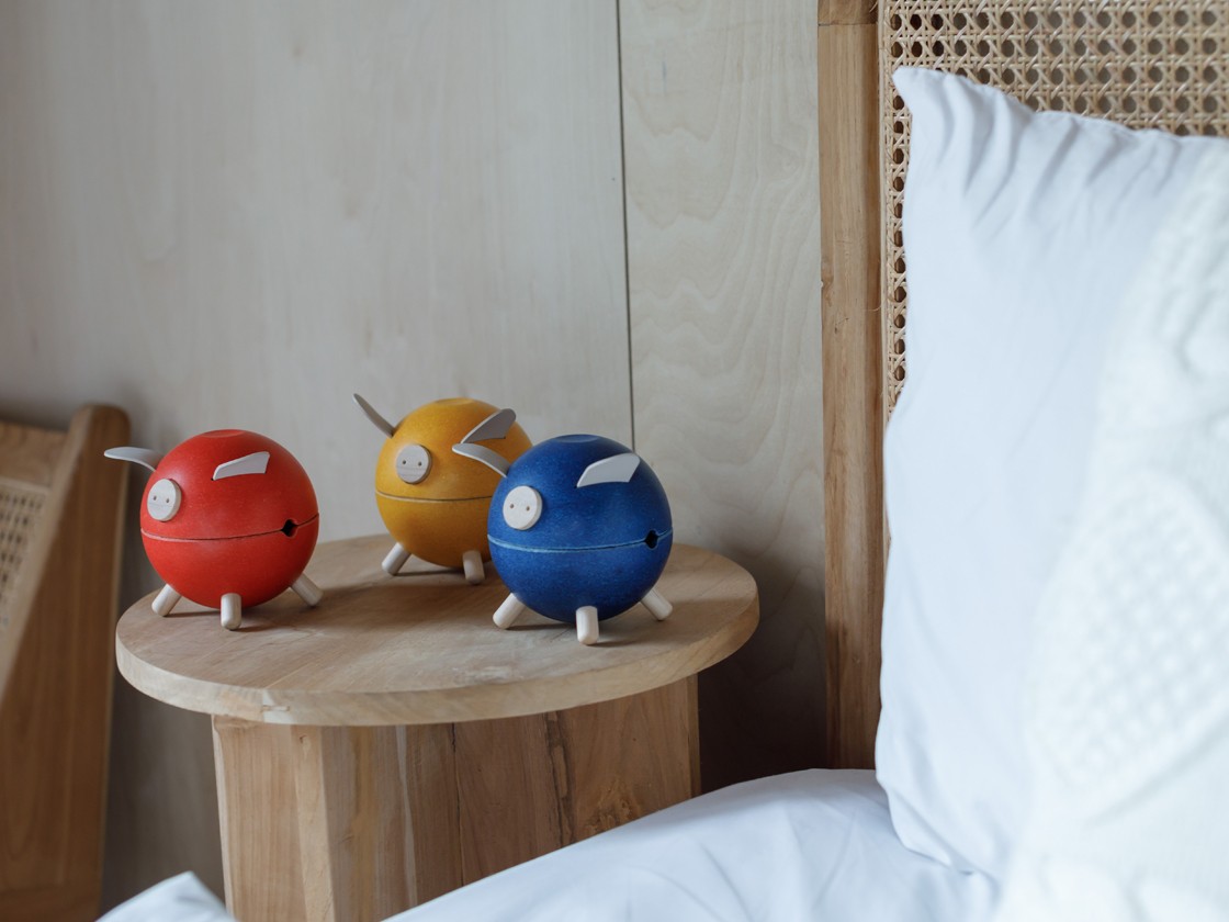 8708_PlanToys_Piggy_Bank_-_Red_-_Orchard_PlanHome™_Fine_Motor_Emotion_Language_and_Communications_Social_Logical_Mathematical_Wooden_toys_Education_toys_Safety_Toys_Non-toxic_3